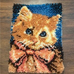 Patons Wonderart Prize Kitty Latch Hook 15" X 20" vintage wall art kitten
